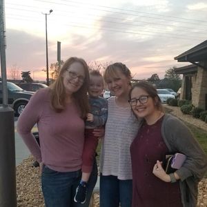 Meet your Posher, Joy